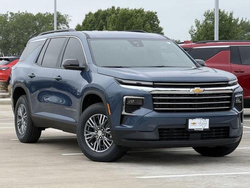 Lakeshore Blue Metallic 2026 Chevrolet Traverse LT