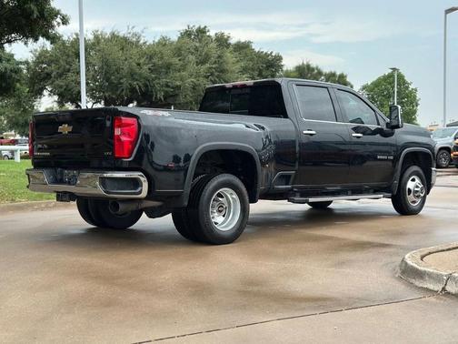 2022 Chevrolet Silverado 3500 LTZ