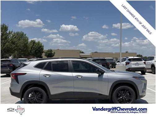 Sterling Gray Metallic 2026 Chevrolet Trax FWD ACTIV