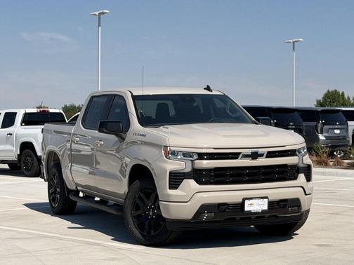 White Sands 2026 Chevrolet Silverado 1500 RST