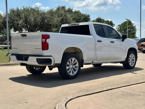 2019 Chevrolet Silverado 1500 Custom