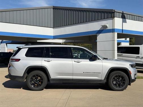 2024 Jeep Grand Cherokee L Altitude