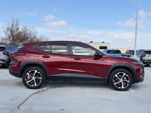 2024 Chevrolet Trax FWD 1RS