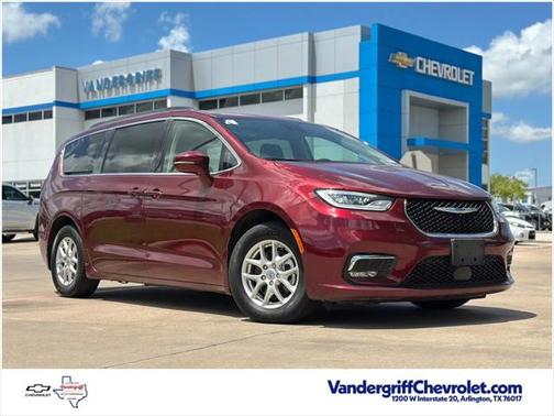 2022 Chrysler Pacifica Touring L