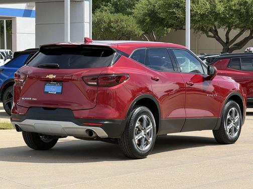 Radiant Red Tintcoat 2025 Chevrolet Blazer 2LT
