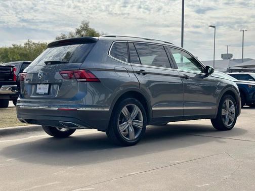 2021 Volkswagen Tiguan 2.0T SE