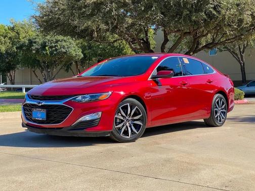 2025 Chevrolet Malibu FWD RS
