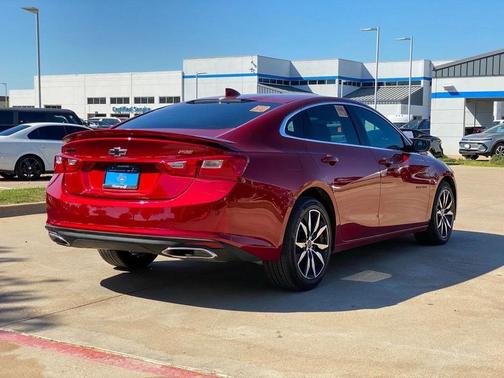 2025 Chevrolet Malibu FWD RS