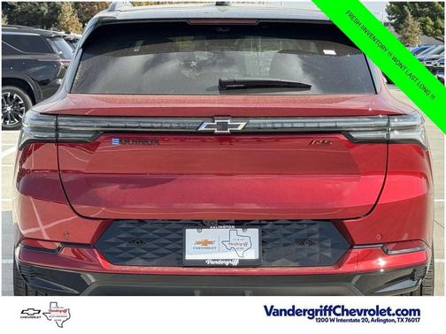 Radiant Red Tintcoat 2026 Chevrolet Equinox EV RS