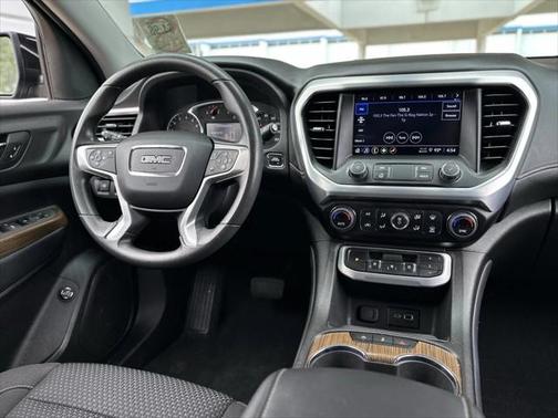 2023 GMC Acadia FWD SLE