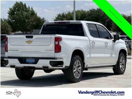 Iridescent Pearl Tricoat 2022 Chevrolet Silverado 1500 Limited High Country