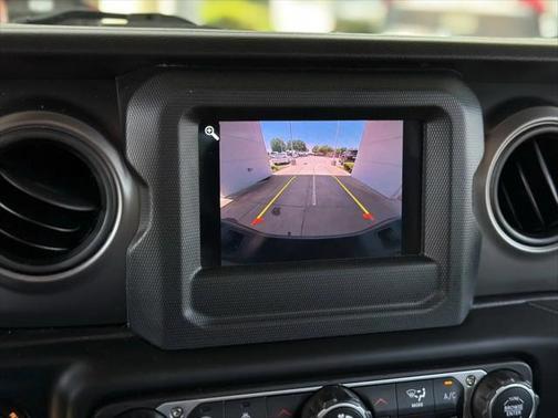 2023 Jeep Gladiator Willys 4x4