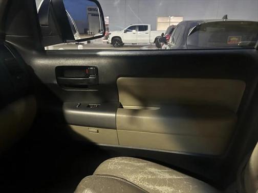 2012 Toyota Sequoia SR5