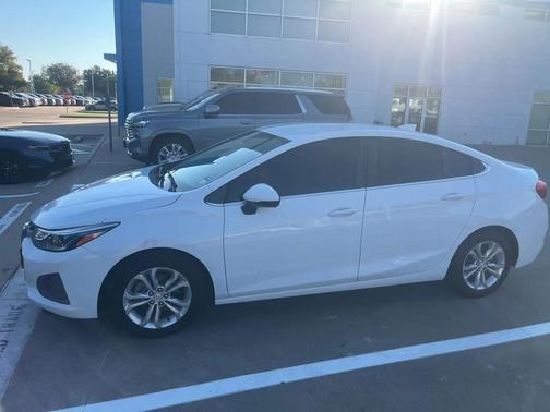 2019 Chevrolet Cruze LT