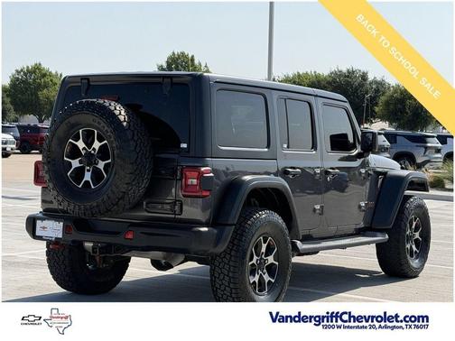 Granite Crystal Metallic Clearcoat 2018 Jeep Wrangler Unlimited Rubicon