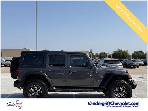 Granite Crystal Metallic Clearcoat 2018 Jeep Wrangler Unlimited Rubicon