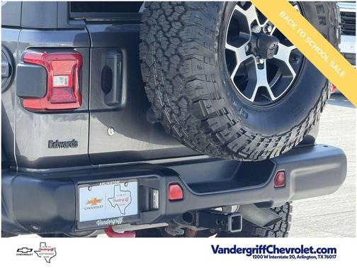 Granite Crystal Metallic Clearcoat 2018 Jeep Wrangler Unlimited Rubicon