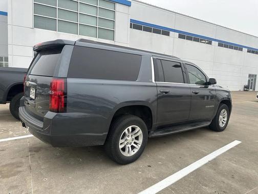 2019 Chevrolet Suburban LT