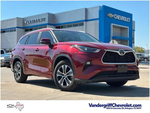 2023 Toyota Highlander L