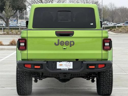 2025 Jeep Gladiator Mojave X