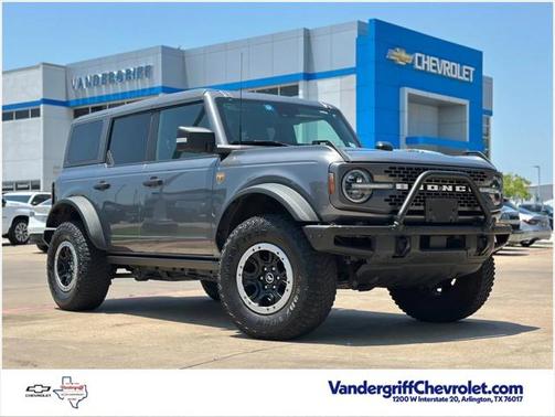 2022 Ford Bronco Base