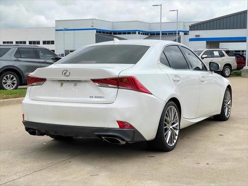 2017 Lexus IS 200t Base
