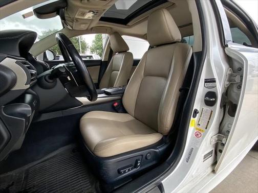 2017 Lexus IS 200t Base