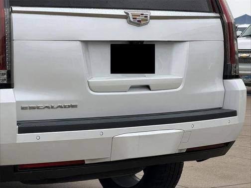 2020 Cadillac Escalade Premium Luxury