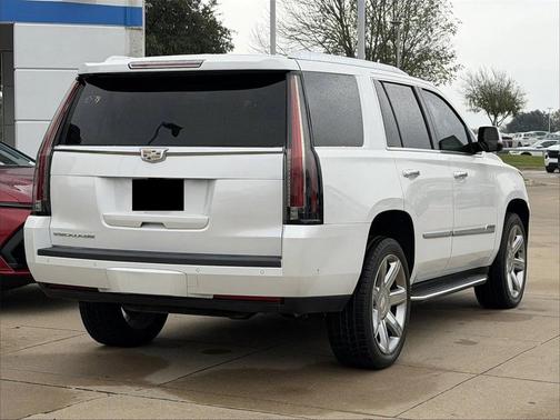 2020 Cadillac Escalade Premium Luxury