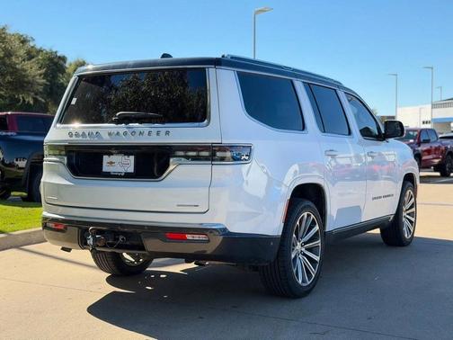 2022 Jeep Grand Wagoneer Series II 4x4