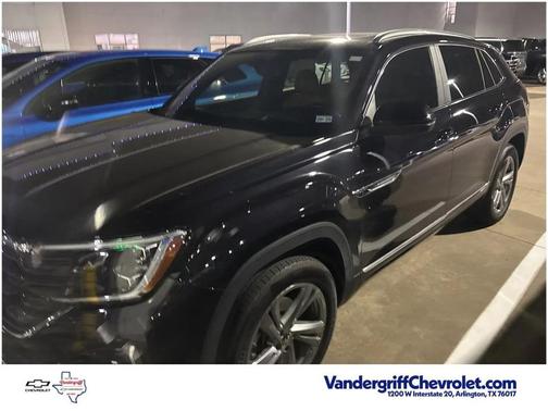 2024 Volkswagen Atlas Cross Sport 2.0T SEL