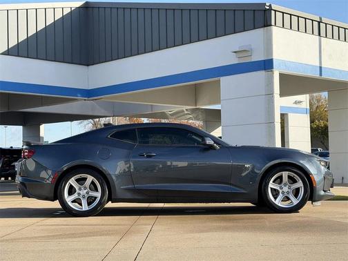 2021 Chevrolet Camaro 1LT