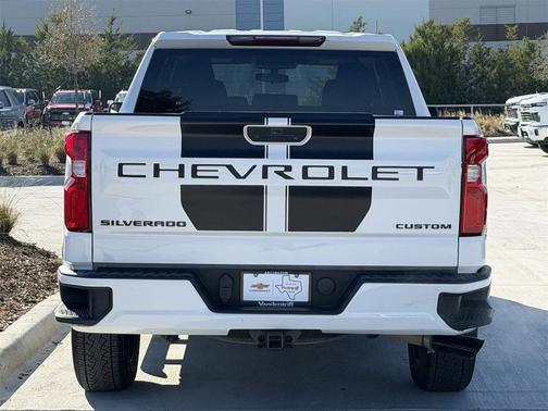 2022 Chevrolet Silverado 1500 Custom