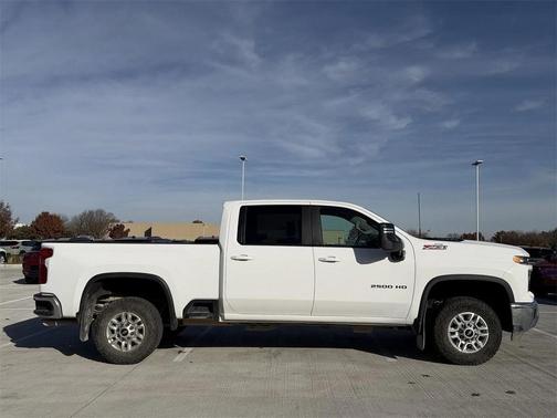 2024 Chevrolet Silverado 2500 LT