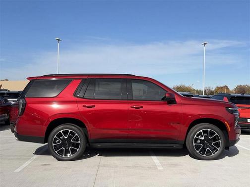 2026 Chevrolet Tahoe 4WD RST