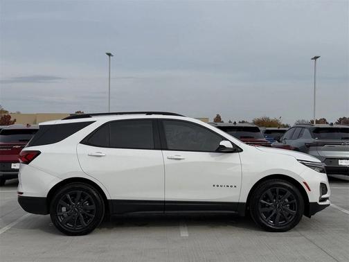 2022 Chevrolet Equinox FWD RS