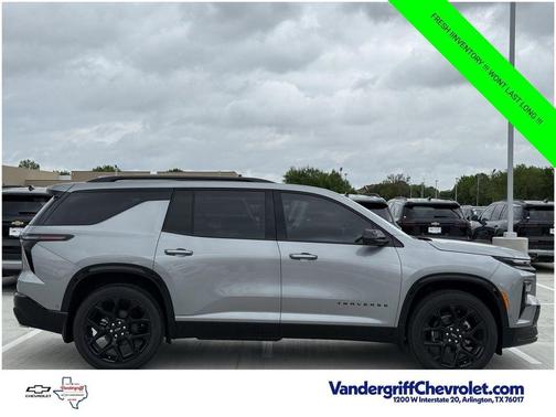 Sterling Gray Metallic 2026 Chevrolet Traverse RS