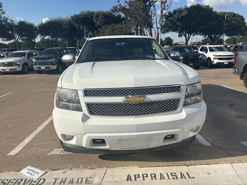 2014 Chevrolet Suburban 1500 LTZ