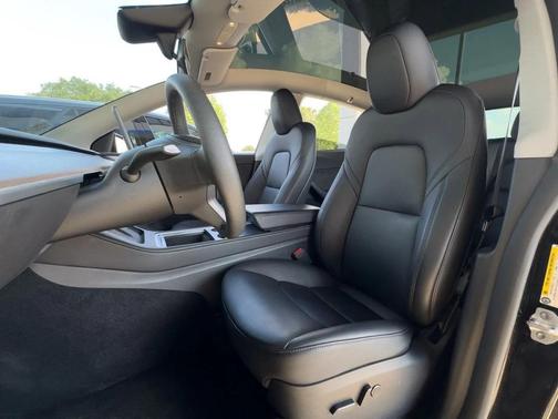 2023 Tesla Model Y Performance Dual Motor All-Wheel Drive