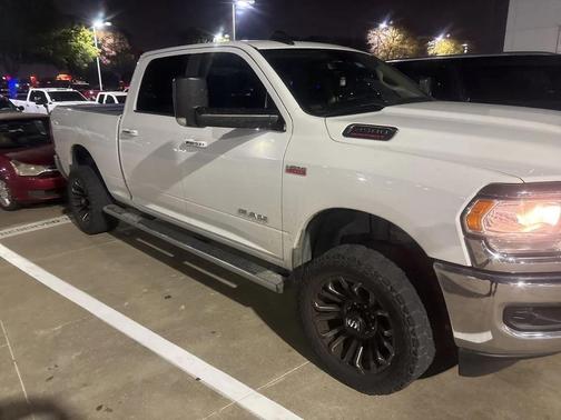 2019 RAM 2500 Big Horn Crew Cab 4x2 6'4' Box