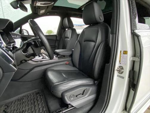 2021 Audi Q7 55 Premium