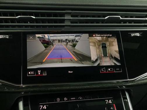 2021 Audi Q7 55 Premium