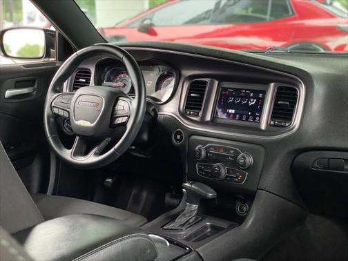 2018 Dodge Charger SXT