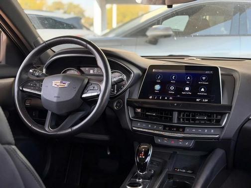 2024 Cadillac CT5 Luxury