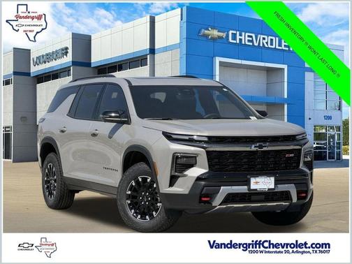 Sandstone Gray 2026 Chevrolet Traverse AWD Z71