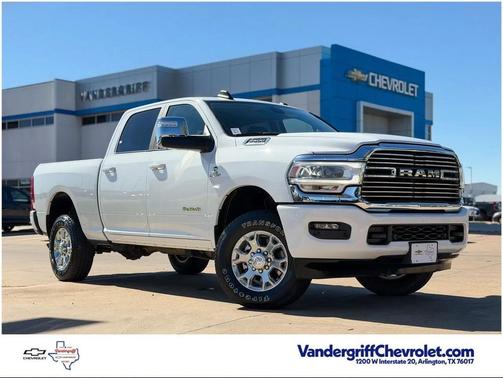 2024 RAM 2500 Laramie Crew Cab 4x4 6'4' Box