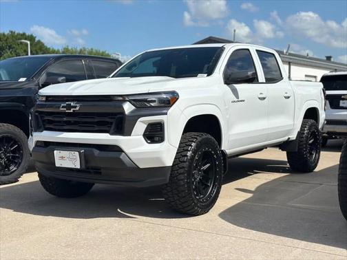 2025 Chevrolet Colorado WT