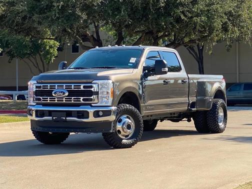 2023 Ford F-350 XLT
