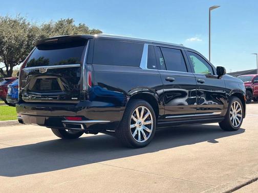 2021 Cadillac Escalade ESV Premium Luxury