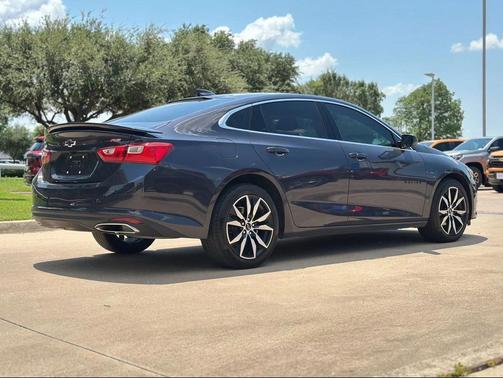 2025 Chevrolet Malibu FWD RS